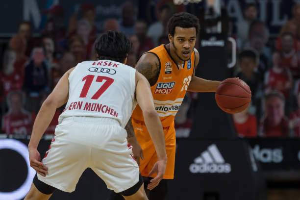 分析三个球 分析三个球